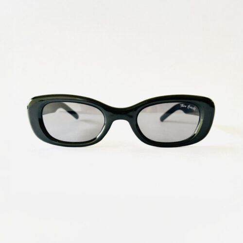 Black Rimmed Cat Eye Sunglasses for Men and Women